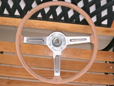 Hellebore Steering wheel